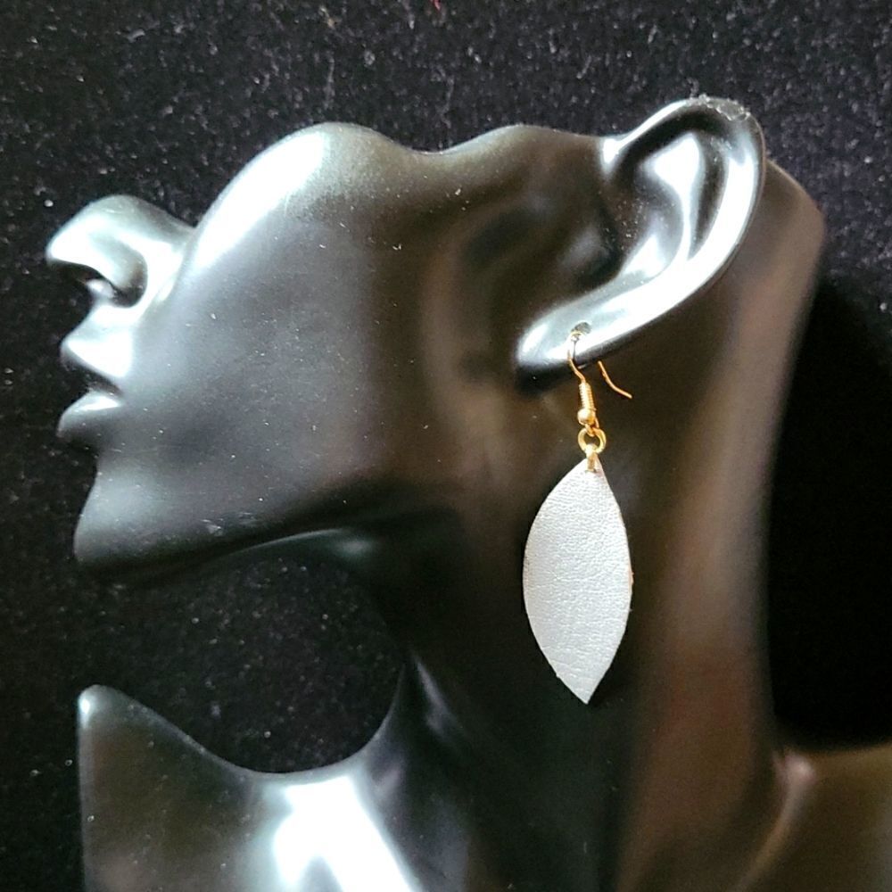 Silver Metallic Finish Faux Leather Fashion Jewelry Earring.
